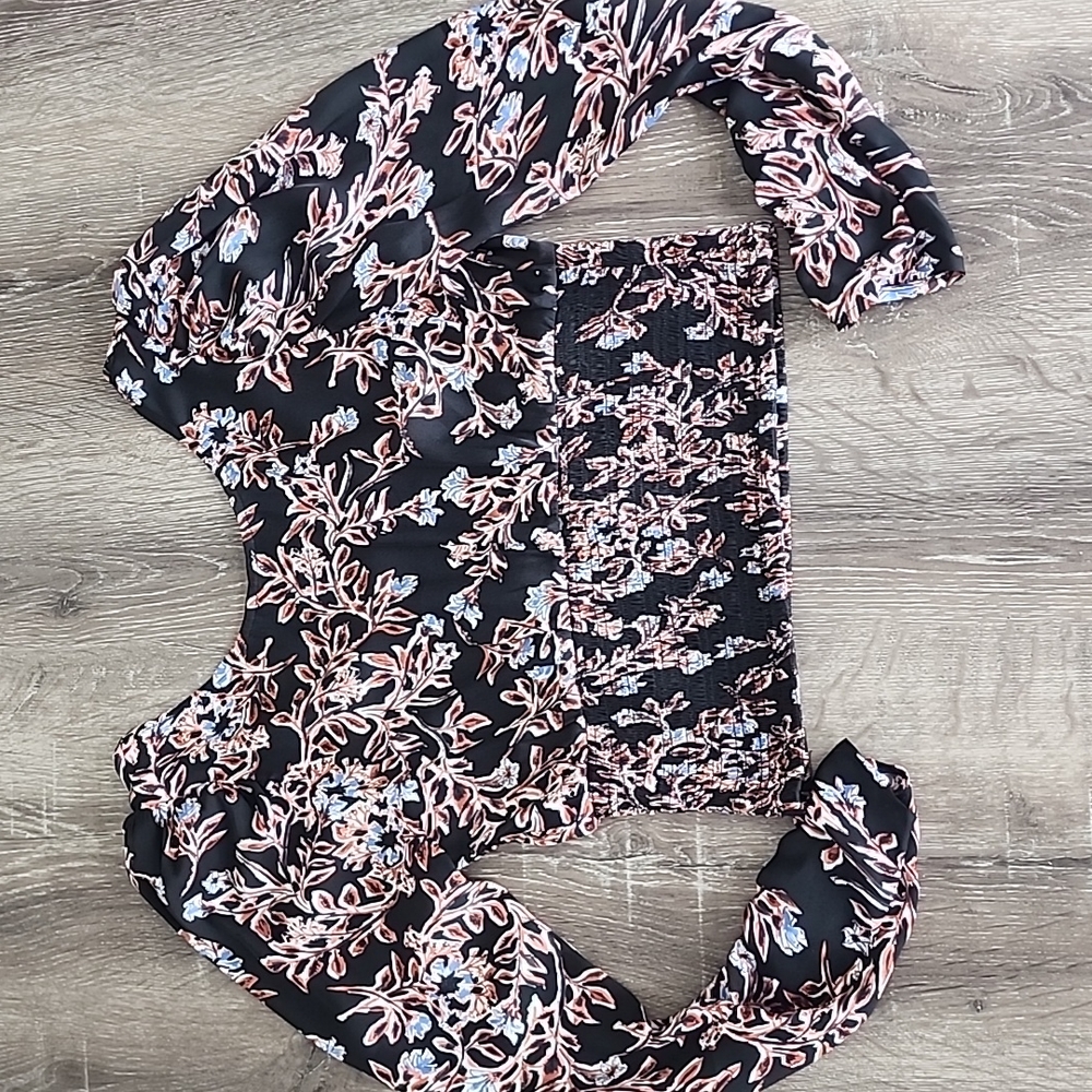 Free People Womens Santiago Printed Smocked Crop Top Black Floral - Picture 8 of 9